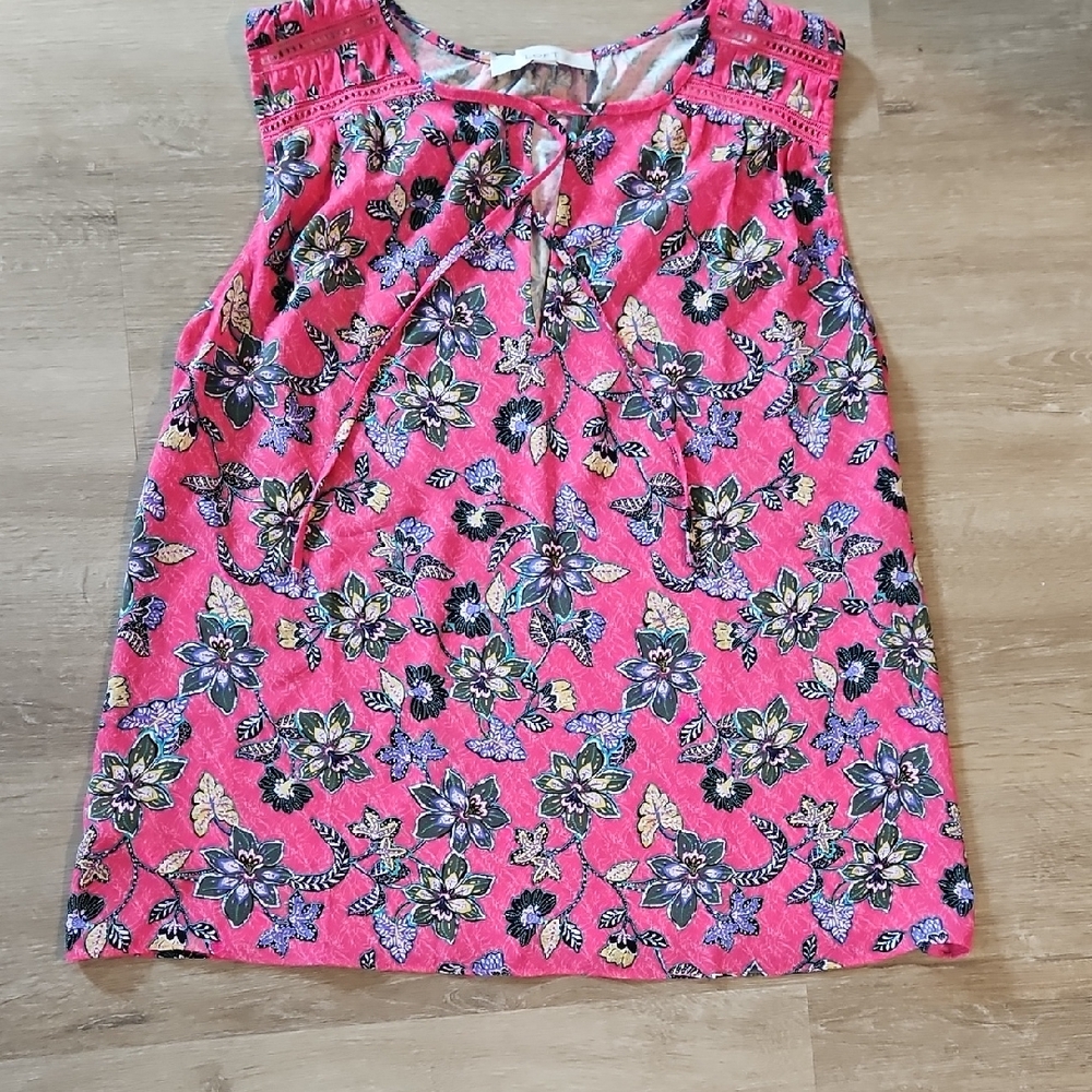 Loft Top Size Medium